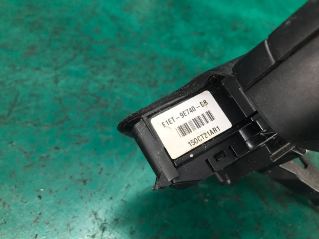 F1EZ9C888D | Кнопки на руль лев. FORD FOCUS 10-18 - Фото 4