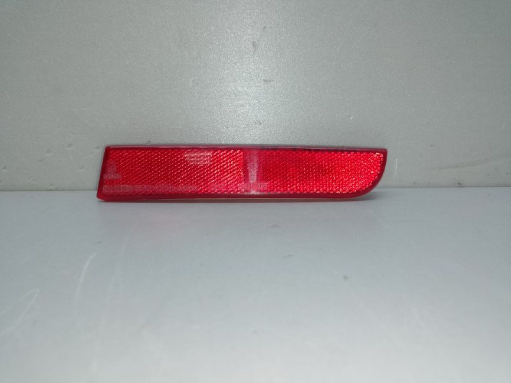 8355A040 | Катафот R правый задн. MITSUBISHI LANCER X 10 07-15