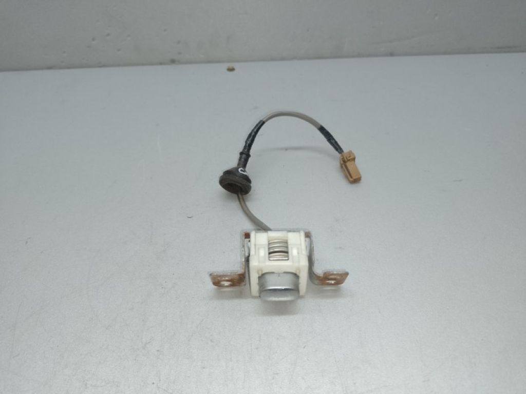 25380-JK01A | Кнопка відкриття багажника зовнішня INFINITI G25/G35/G37/Q40 06-14 - Фото 3