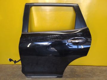 Двері задн. лів. NISSAN X-TRAIL/ROGUE T32 13-20