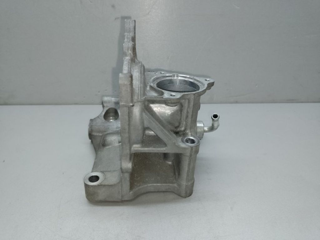 SH01-15-1H0 | Корпус помпи MAZDA CX-5 (KE) 11-17 - Фото 3