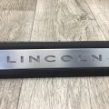 DP5Z-5413209-LB | Накладка порога внутрення передн. лев. LINCOLN MKZ 13-20 - Превью 3