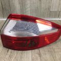D2BZ-13404-B | Фонарь наружный прав. FORD FIESTA 08-17