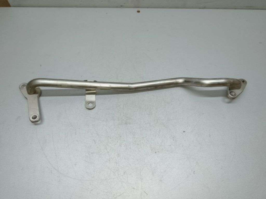 SH01-20-976A | Патрубок системы охлаждения MAZDA CX-5 (KE) 11-17 - Фото 2