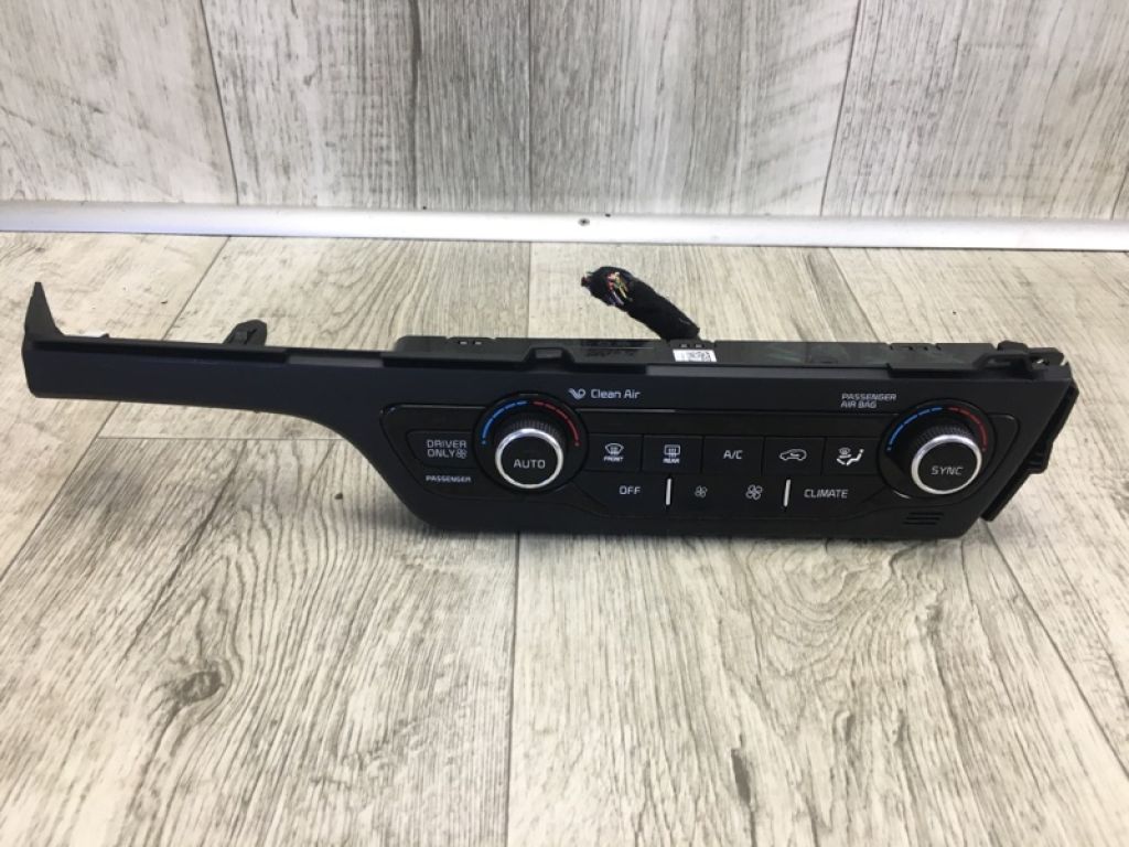 97250G5350CA | Блок управления печкой KIA NIRO 16-