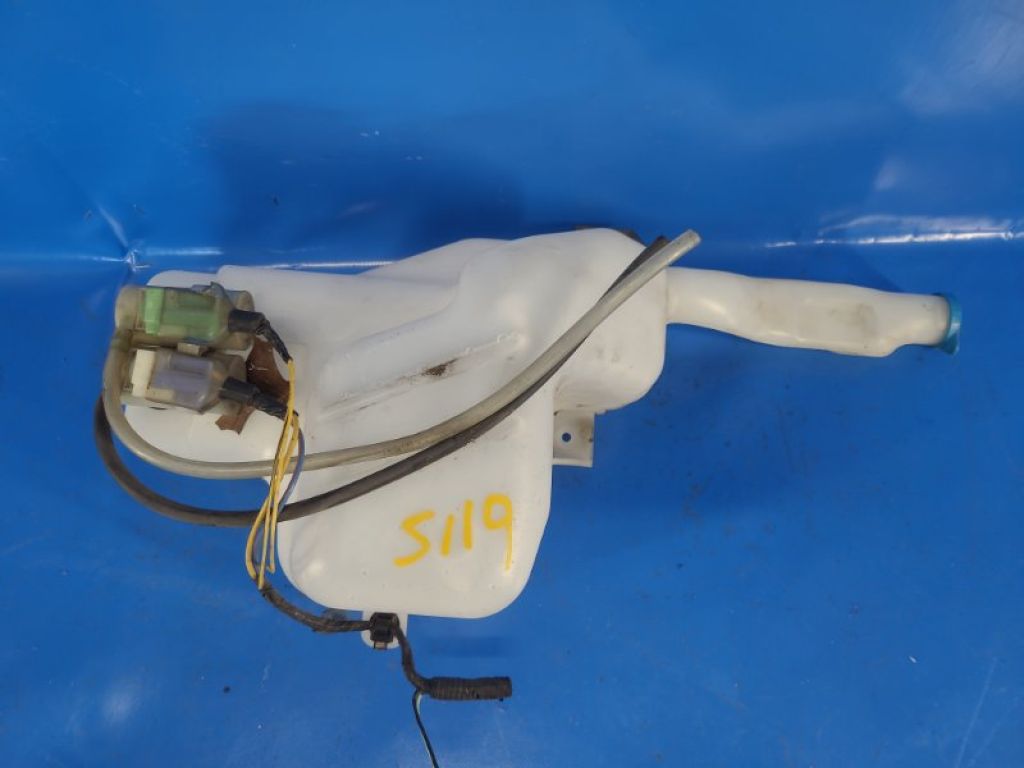 38450-80J10 | Бачок омивача SUZUKI SX4 06-13 - Фото 3