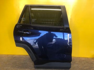 Двері задн. прав. TOYOTA RAV4 18-