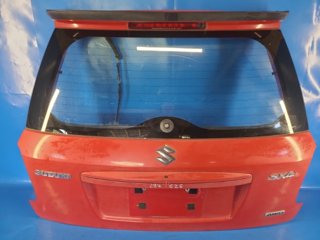 69100-81820 | Кришка багажника SUZUKI SX4 06-13