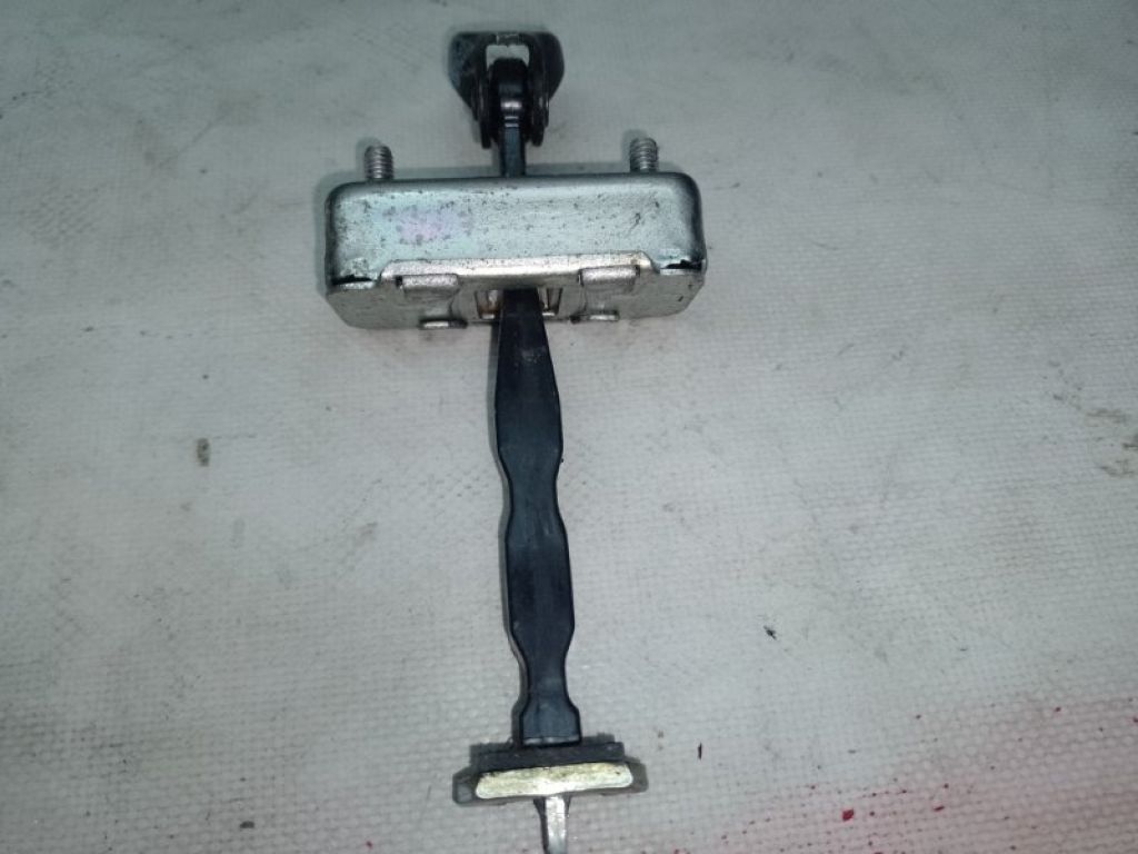 80430-4GA0A | Обмежувач дверей передн. прав. INFINITI Q50 15-20 - Фото 2