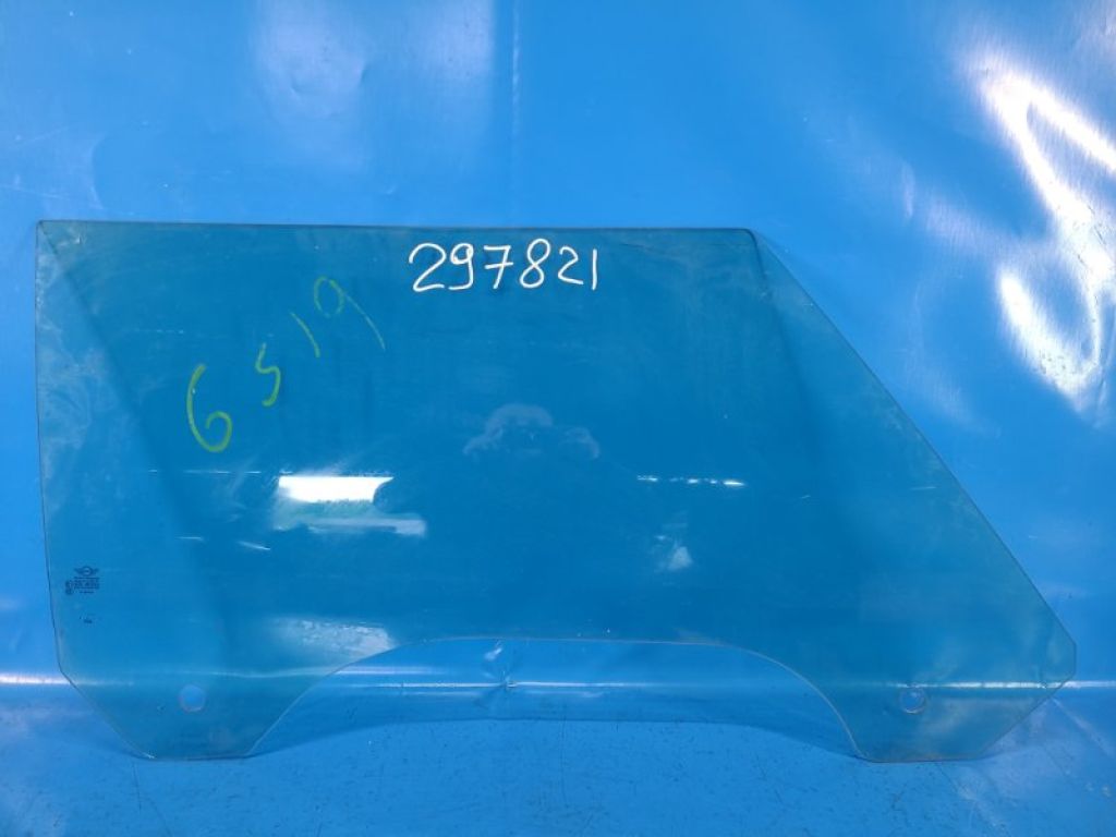 51 33 7 147 396 | Скло дверей передн. прав. MINI COOPER S R57 09-15