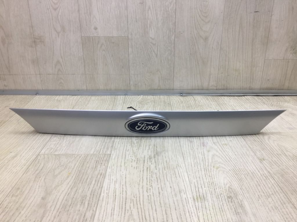 D2BZ-5443400-CA | накладка кришки багажника FORD FIESTA 08-17