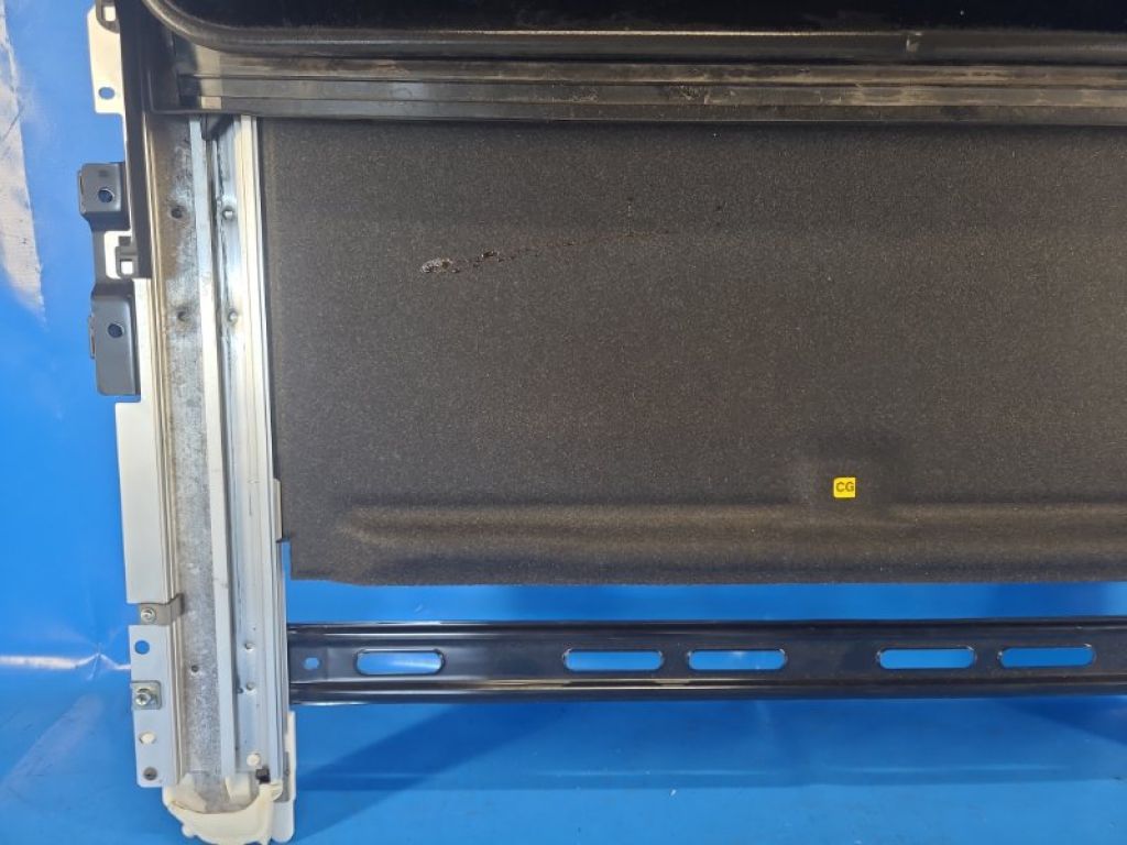 63201-AA030 | Люк TOYOTA CAMRY 40 06-11 - Фото 3