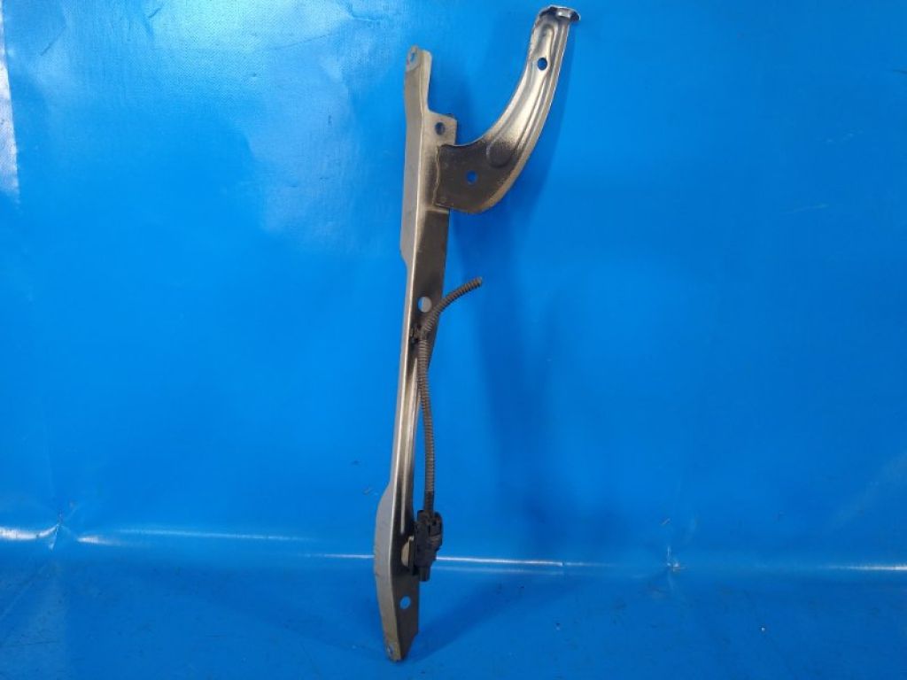 53208-06020 | Кронштейн замку капота TOYOTA CAMRY 40 06-11