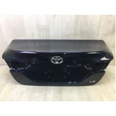 Кришка багажника TOYOTA CAMRY 70 17-