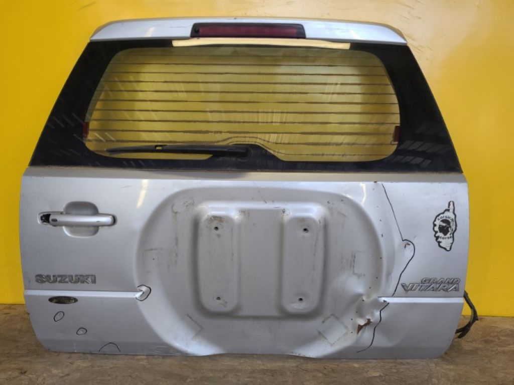 69100-65830 | Крышка багажника SUZUKI GRAND VITARA 05-15
