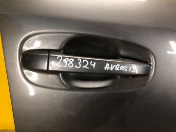 Ручка двери наружная передн. прав. TOYOTA AVENSIS 08-18