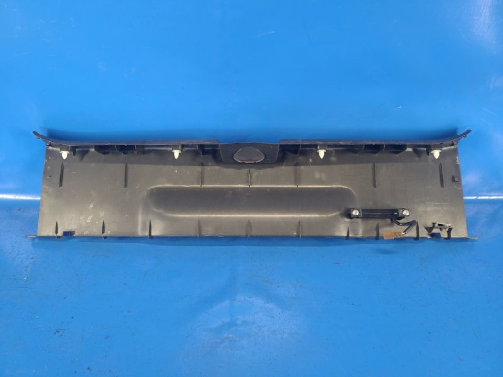 76190-80J00-P4Z | Накладка на поріг багажника SUZUKI SX4 06-13 - Фото 4