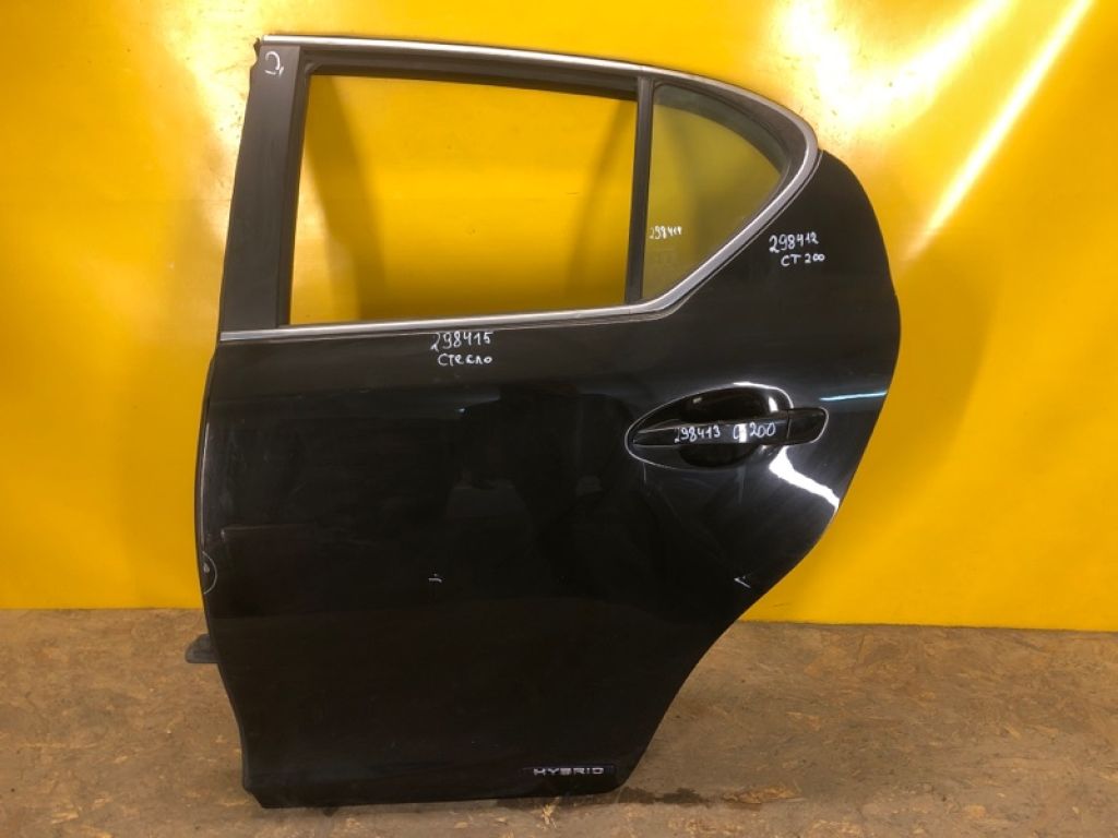 67004-76030 | Дверь задн. лев. LEXUS CT200 11-17