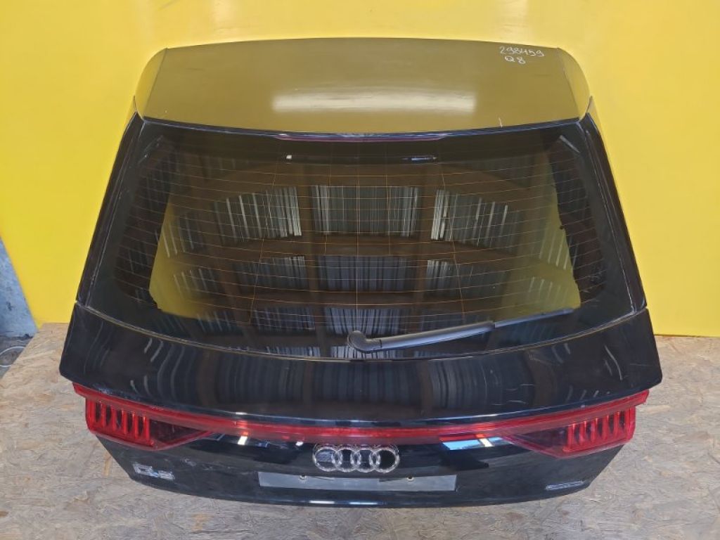 4M8827025A | Крышка багажника AUDI Q8 18–23 - Фото 3