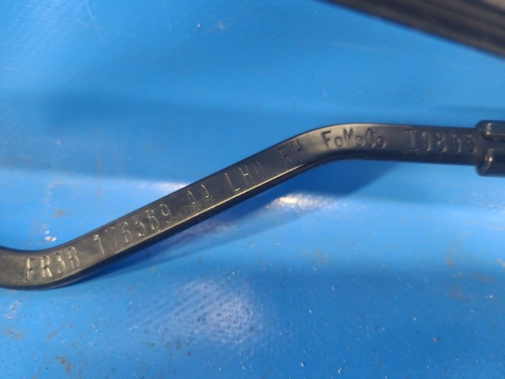 FR3Z-17526-A | Поводок стеклоочистителя передний прав. FORD MUSTANG 15- - Фото 4