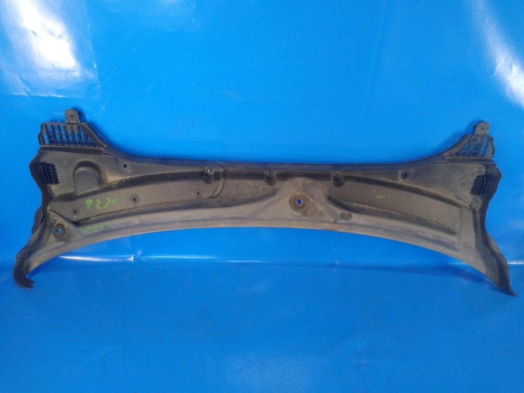 51717301014 | Пластик под лобовое стекло / Жабо MINI COOPER (F57) 15-