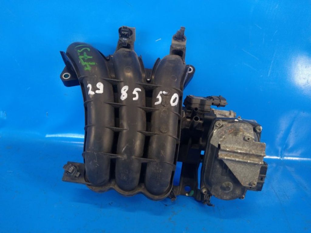 1540A379 | Коллектор впускной MITSUBISHI MIRAGE 13-