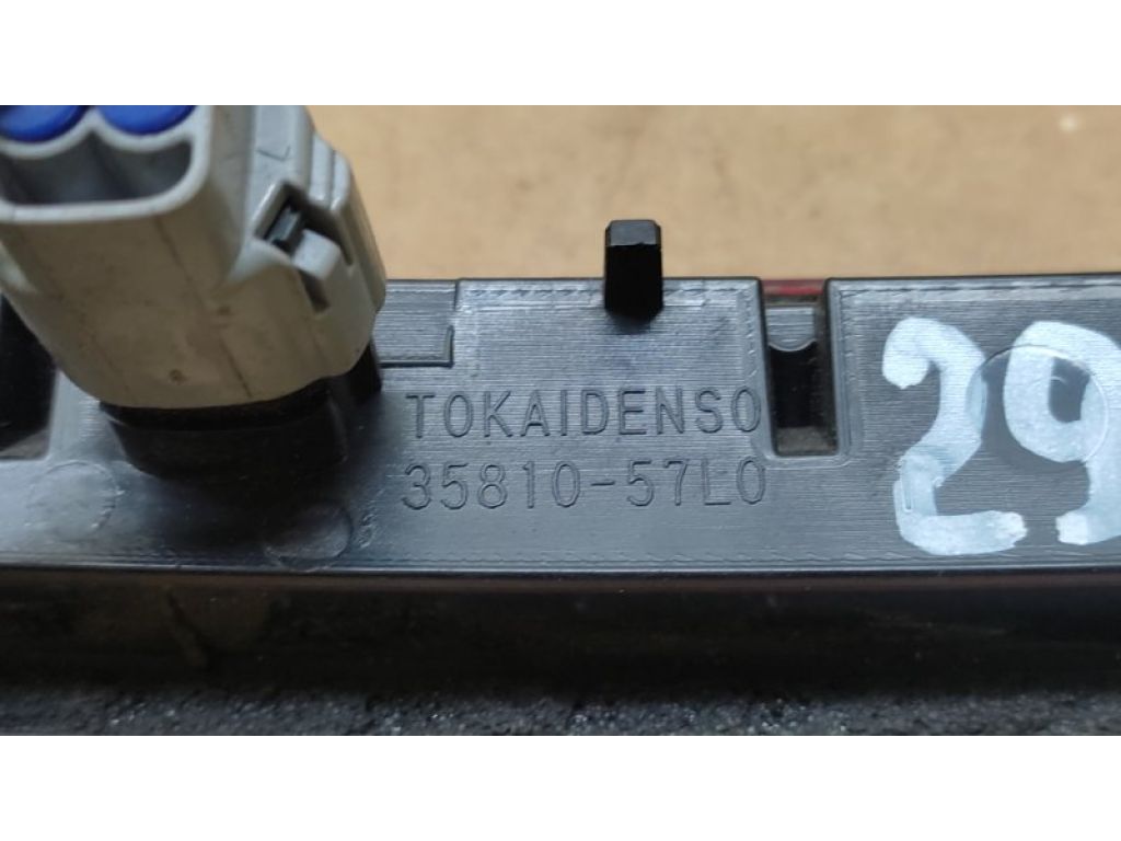 35810-57L00 | Стоп сигнал SUZUKI KIZASHI 09-14 - Фото 4