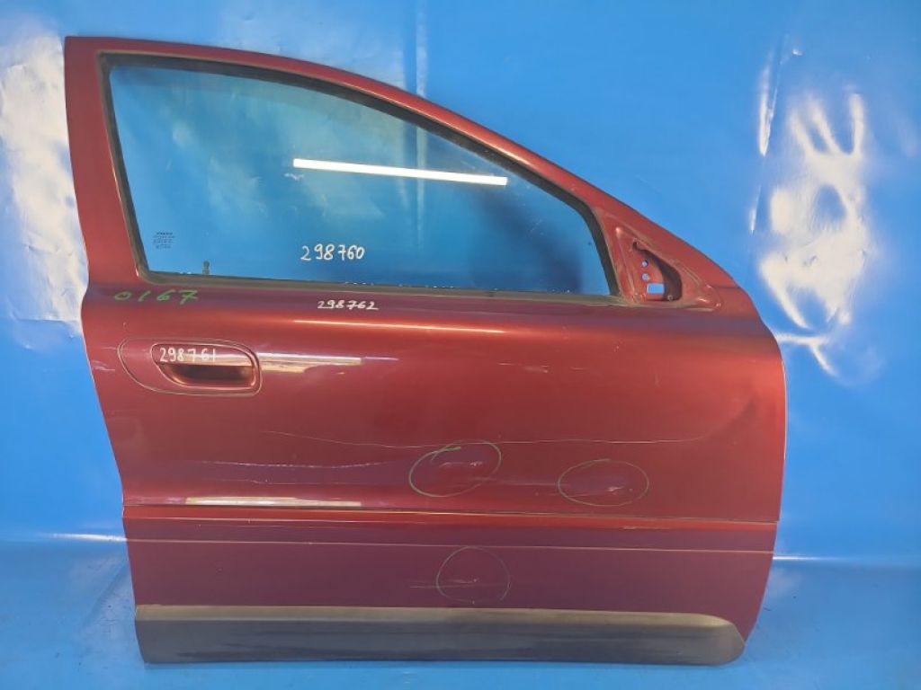 8679659 | Дверь передн. прав. VOLVO XC70 00–07
