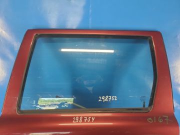 Скло дверей задн. лів. VOLVO XC70 00–07
