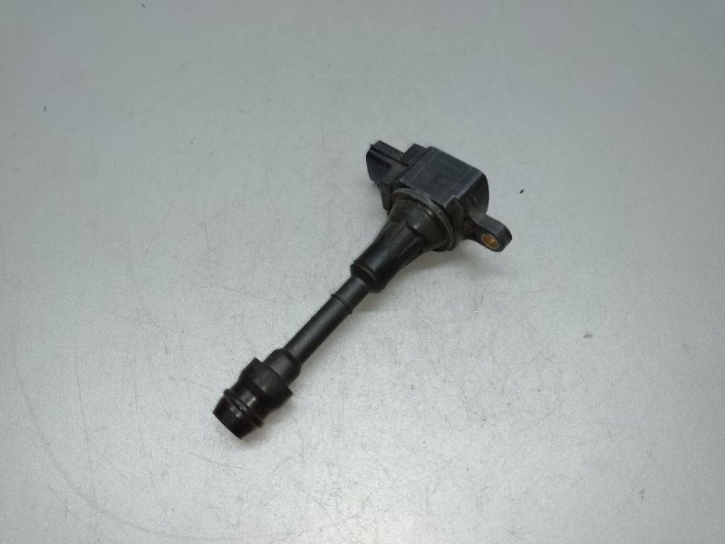 22448-8H315 | Катушка зажигания NISSAN X-TRAIL T30 01-07