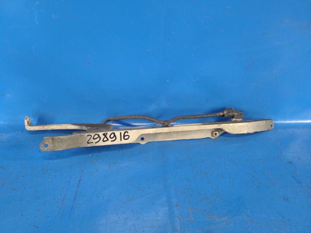 53208-06020 | Кронштейн/крепление замка капота TOYOTA CAMRY 40 06-11
