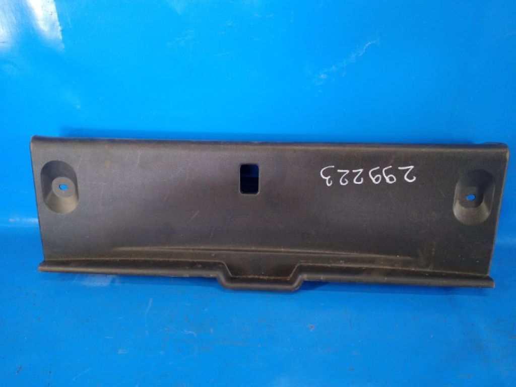 84921-3SG0A | Накладка на порог багажника NISSAN SENTRA B17 12-21