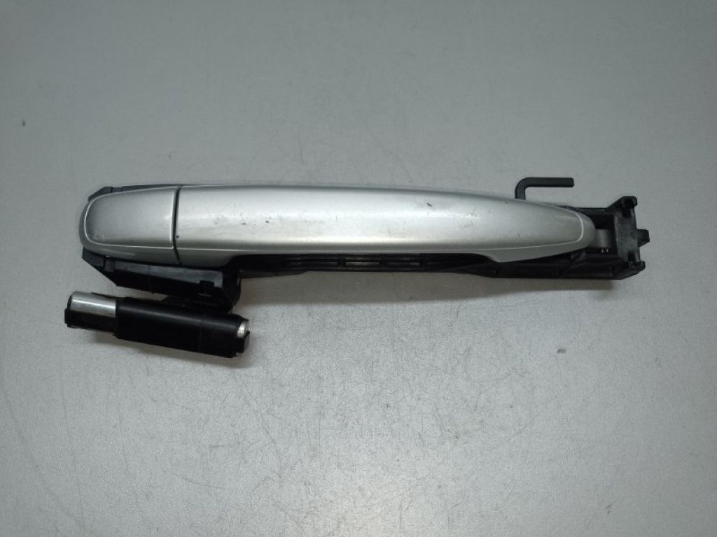 69211-06060-B0 | Ручка двері зовнішня задн. лів. TOYOTA CAMRY 40 06-11