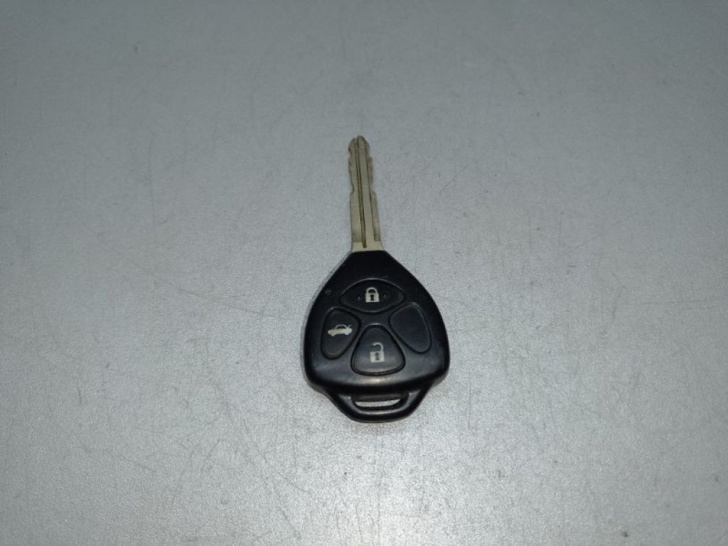 89070-60C91 | Ключ запалювання TOYOTA CAMRY 40 06-11