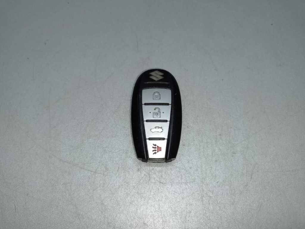 37172-57L20 | Ключ зажигания SUZUKI KIZASHI 09-14