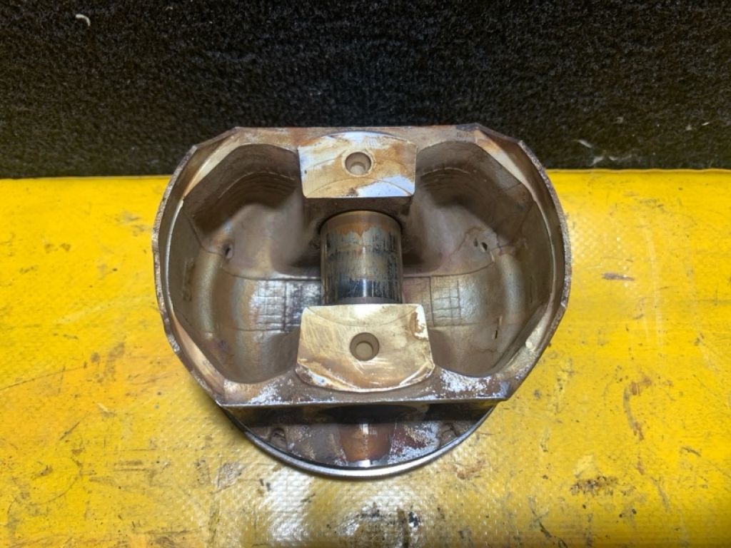 A2010-8J110 | поршень прав. INFINITI G35 03-07 - Фото 3