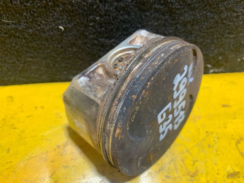 A2010-8J110 | поршень прав. INFINITI G35 03-07 - Фото 4