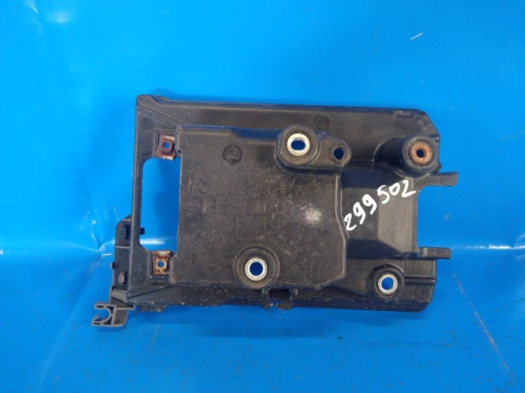 74431-53050 | Полиця акумулятора LEXUS IS250/350 05-13