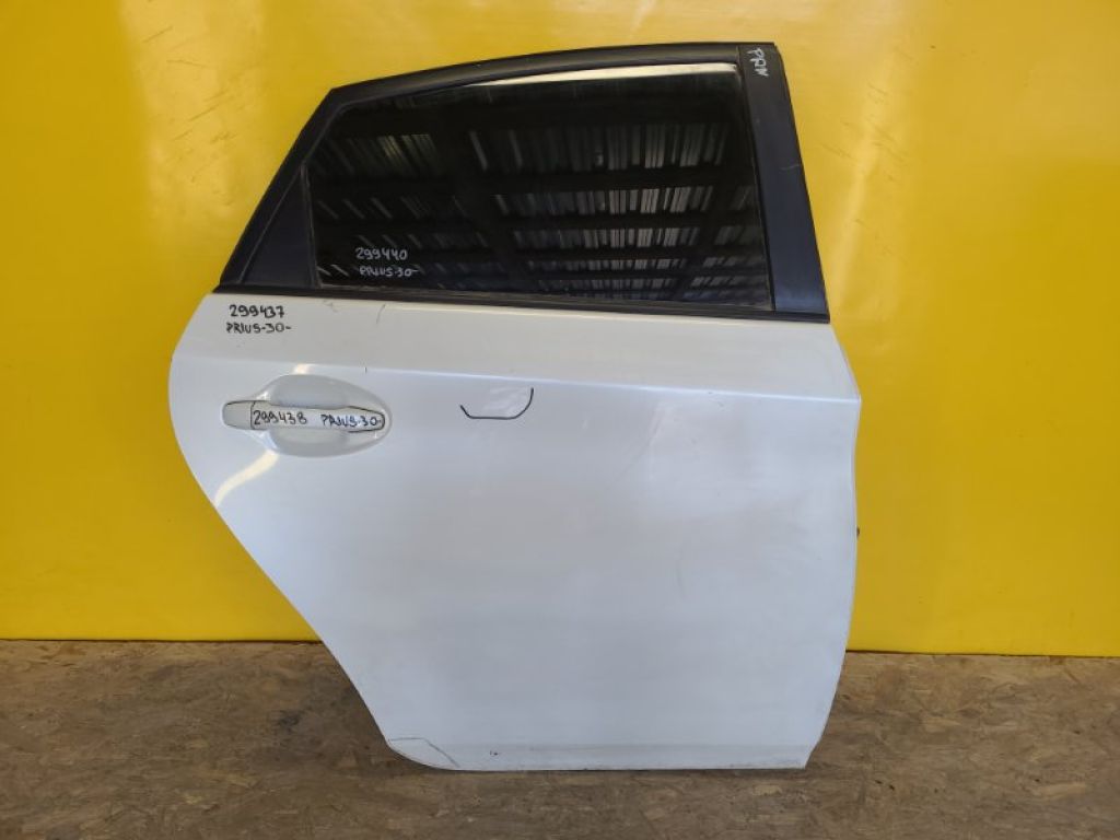 67003-47080 | Дверь задн. прав. TOYOTA PRIUS - 30 09-17