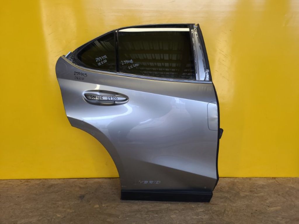 6700379025 | Дверь задн. прав. LEXUS UX 200 18-