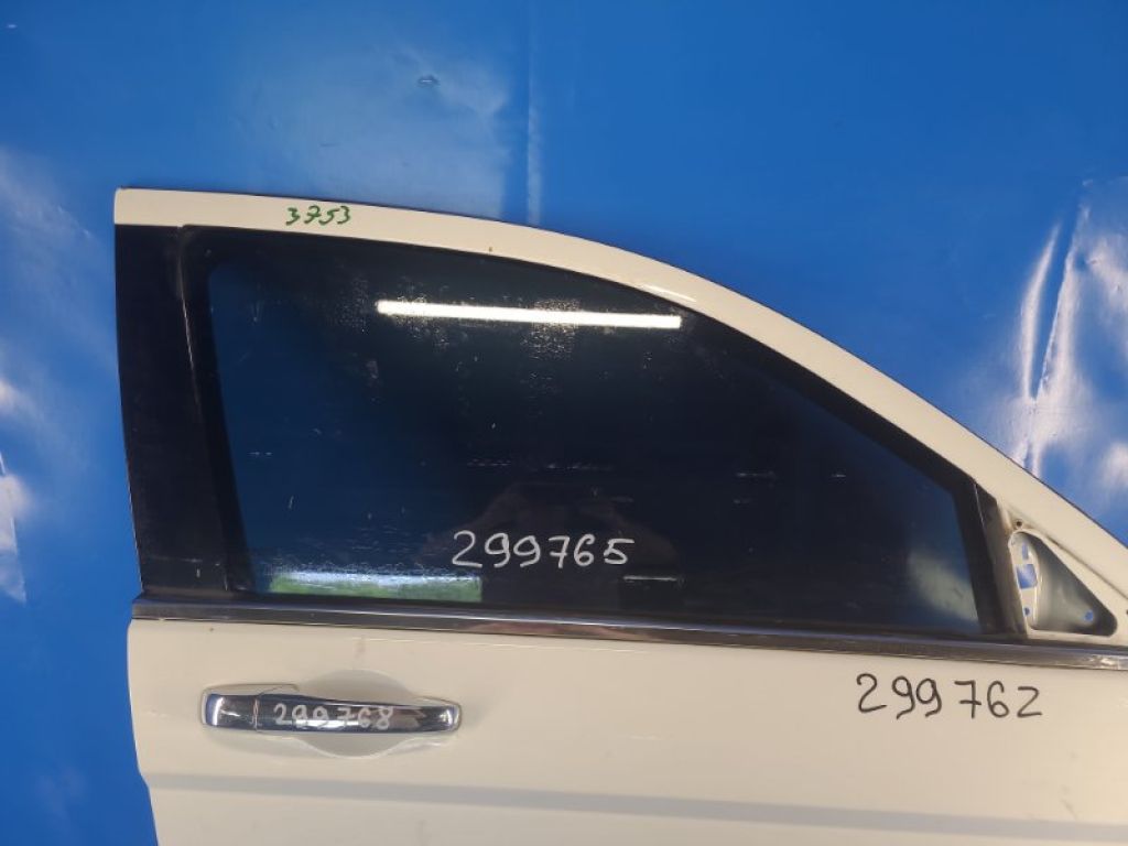 5074556AC | Скло дверей передн. прав. CHRYSLER 200 10-14