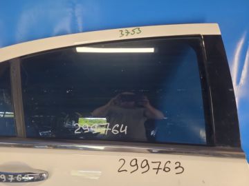 Стекло двери задн. прав. CHRYSLER 200 10-14