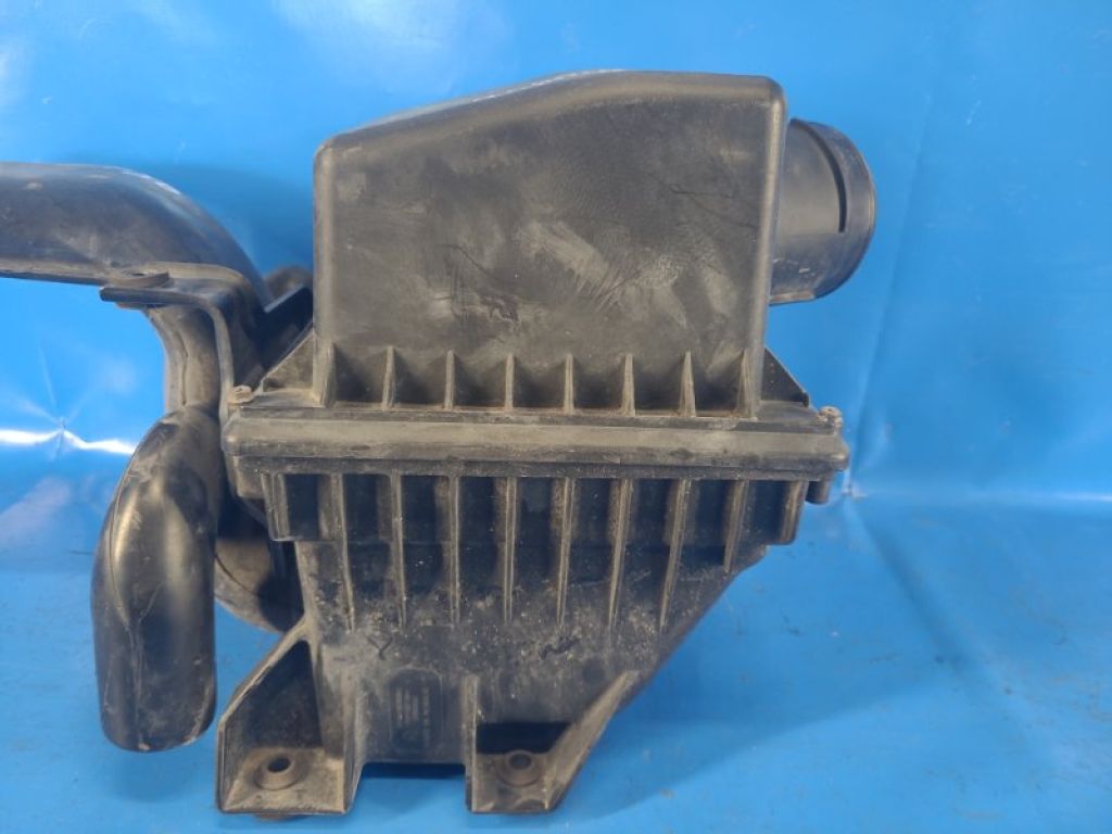 68082670AC | Корпус воздушного фильтра CHRYSLER 200 10-14