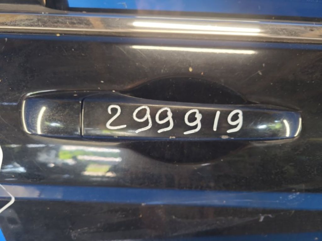 1KR96DX8AA | Ручка двері зовнішня передн. прав. CHRYSLER 200 10-14