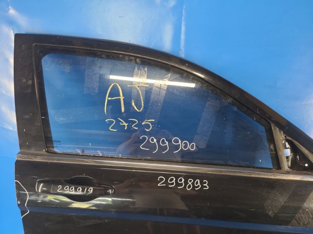 5074556AC | Скло дверей передн. прав. CHRYSLER 200 10-14