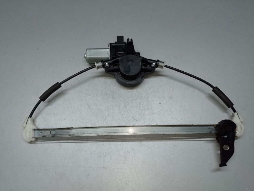GHP9-72-590B | Стеклоподъемник задн. прав. MAZDA 6 GJ 12-