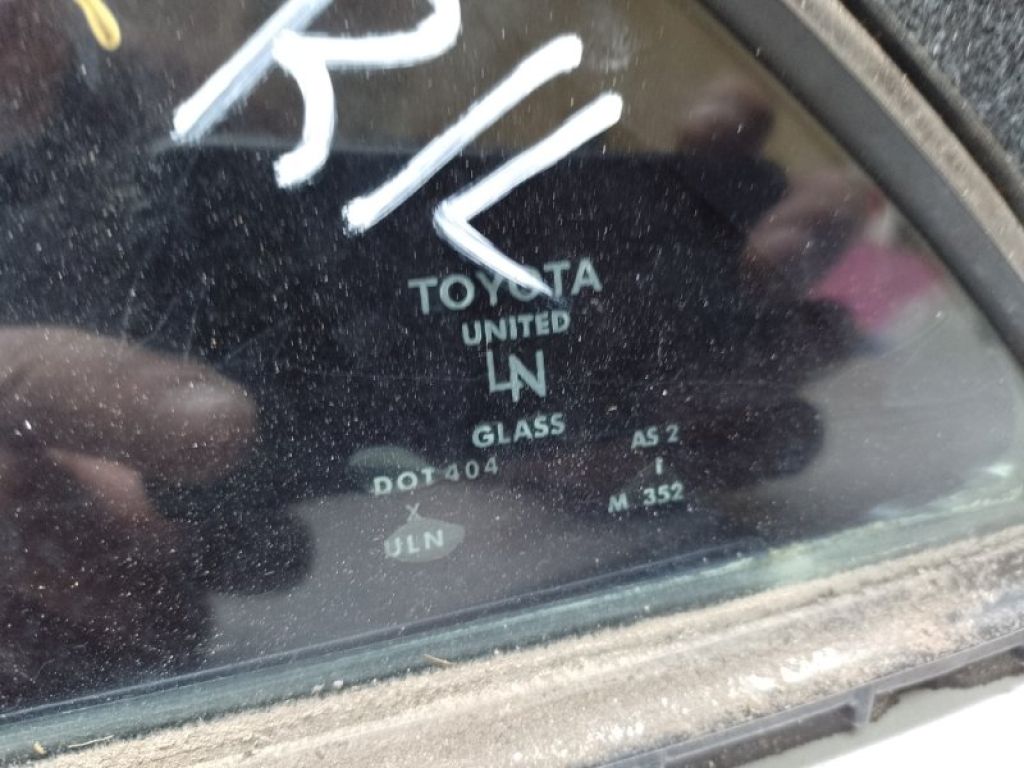 68124-06050 | Скло дверей глухе задн. лів. TOYOTA CAMRY 40 06-11 - Фото 3
