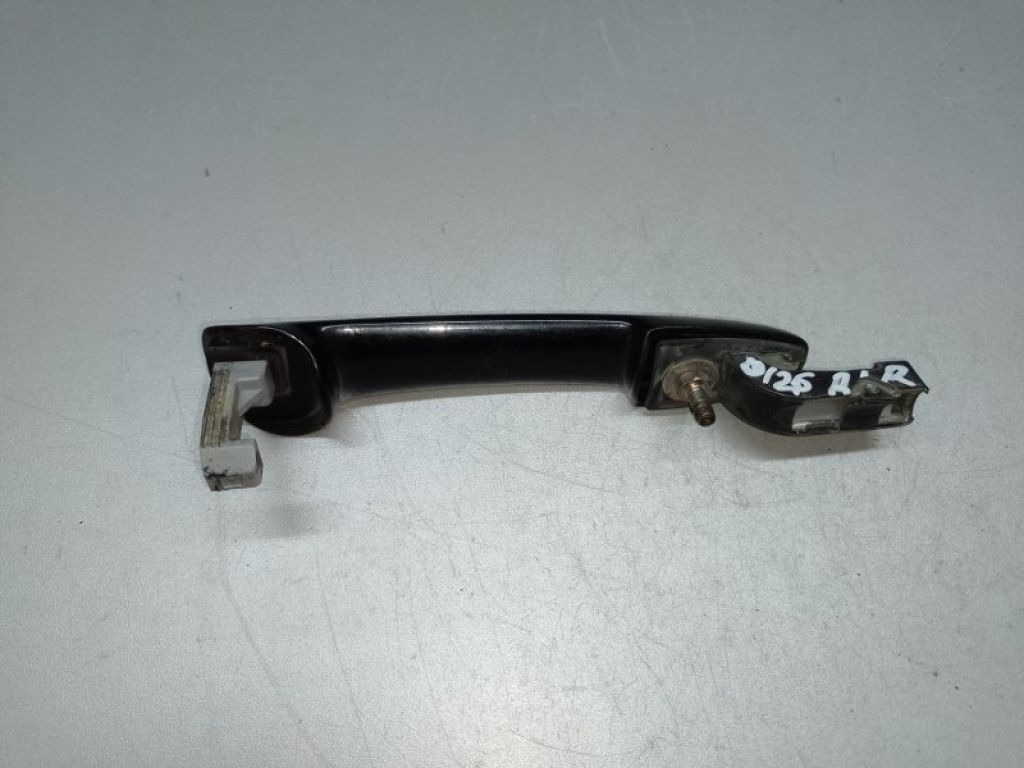 GJ6A-58-410G08 | Ручка двері зовнішня задн. прав. MAZDA 3 BK 03-08 - Фото 2