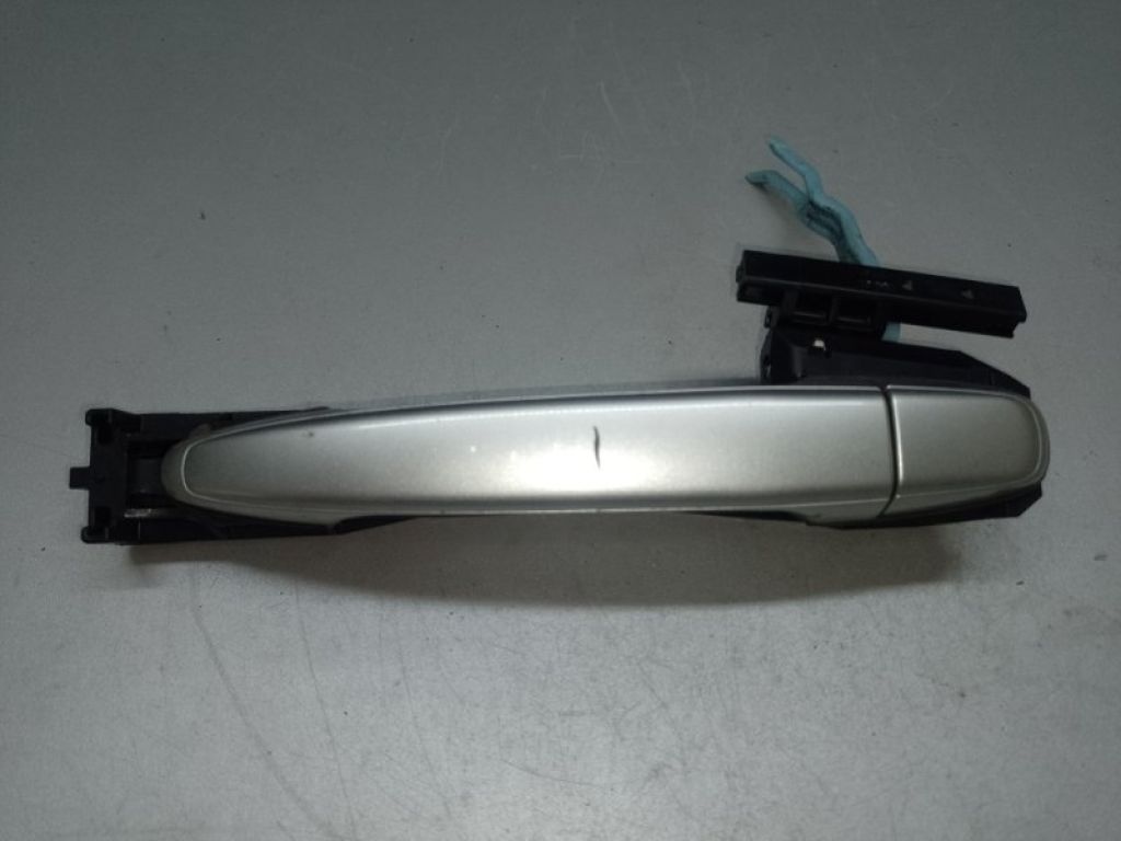69211-06060-B2 | Ручка двери наружная задн. лев. TOYOTA CAMRY 40 06-11