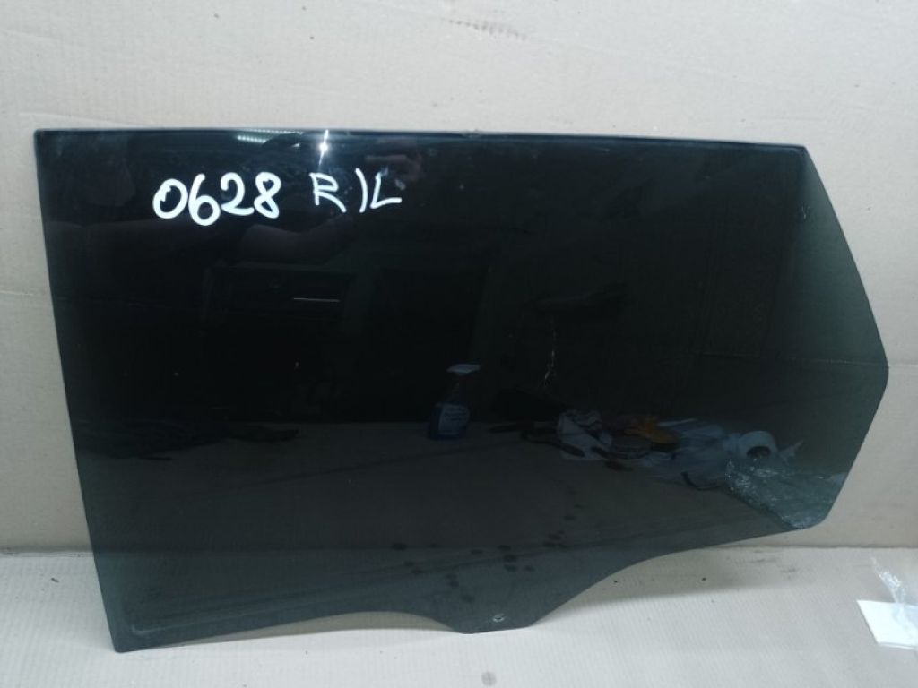 FT4Z-5825713-A | Стекло двери задн. лев. FORD EDGE 15-